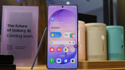 Vì sao điện thoại Galaxy không đổi được font sau update?