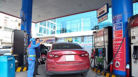 Điều hành linh hoạt - “lá chắn” của thị trường xăng dầu