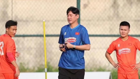 Trợ lý HLV Kim Sang-sim gia nhập Thai League, truyền thông Thái Lan nói gì?