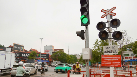 Hà Nội: Xử lý hơn 350 trường hợp vi phạm an toàn giao thông đường sắt