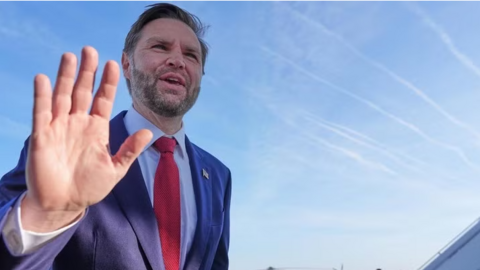 Cựu Bộ trưởng Libya cảnh báo Iran về 'vết xe đổ' trước cuộc gặp với Mỹ