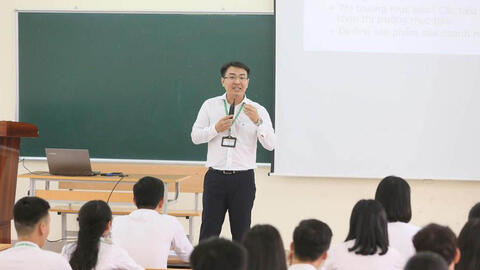 Quy định mới về chuẩn nghề nghiệp giảng viên đại học