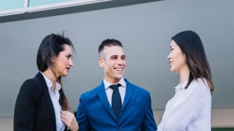 Tử vi 12 con giáp ngày 22/4: Sửu gặp quý nhân, Ngọ đề phòng tranh cãi