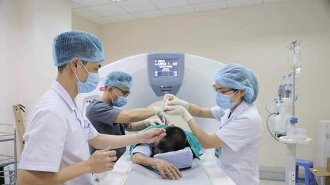 Góc nhìn nghị trường: Cần cơ chế đột phá để phát triển y tế Thủ đô