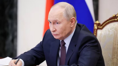 Tổng thống Putin nói gì về Internet và Bắc Cực