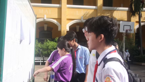 17h chiều nay (28/4) là hạn cuối để học sinh TPHCM đăng ký nguyện vào lớp 10
