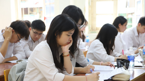 30 học sinh thi mới có 1 em đỗ vào khối hot nhất trường chuyên Đại học Sư phạm