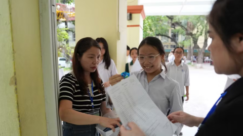 Nóng trong tuần: Hướng dẫn tuyển sinh đại học; xu hướng chọn môn thi tốt nghiệp THPT