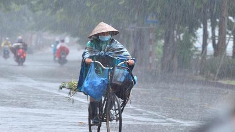 Thời tiết hôm nay (18-5): Mưa rào và dông diện rộng