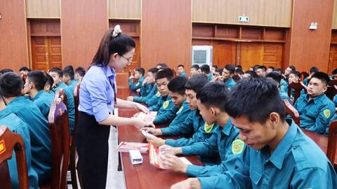 Phối hợp giải quyết việc làm cho quân nhân xuất ngũ
