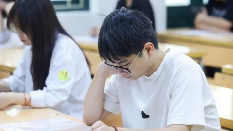 Podcast 04/06: Lịch sử thành môn thi 'đắt khách' nhất kỳ thi tốt nghiệp THPT 2026, Bộ Giáo dục nói nhiều học sinh chọn vì đam mê