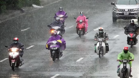 Dự báo thời tiết ngày 10/6: Mưa dông bao trùm cả nước, cục bộ có nơi mưa to