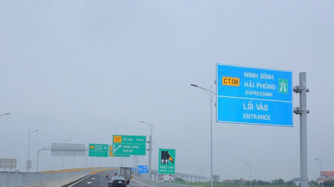 Ninh Bình: Đẩy nhanh tiến độ các dự án trọng điểm, yêu cầu thực hiện nghiêm nguyên tắc "5 rõ"