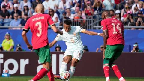 Mbappe bắt kịp Messi, Pháp lần thứ 3 liên tiếp vào bán kết World Cup