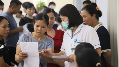 Người bệnh cần một bác sĩ biết chữa bệnh, không phải một 'nhà sáng tạo nội dung' trên nỗi đau của họ