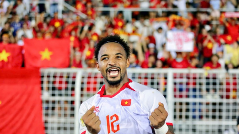 Xuân Son lập kỷ lục ghi bàn mới của tuyển Việt Nam tại vòng knock-out ASEAN Cup