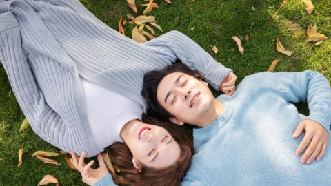 Nghịch lý trong tình yêu: Phụ nữ càng ‘lười’, đàn ông càng lụy