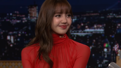 Podcast 18/09: Lisa (Blackpink) từng mơ trở thành công chúa tại Disneyland