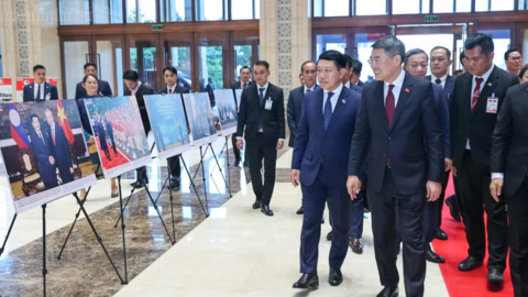 Hợp tác kinh tế, thương mại và đầu tư phải là trụ cột vững chắc của quan hệ Việt – Lào