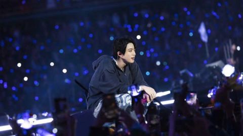 Jin (BTS) giành 5 giải thưởng âm nhạc tại Tây Ban Nha