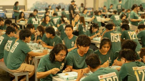 Doanh thu phim Việt chững lại, phòng vé chờ cú hích cuối năm