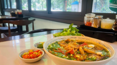 Đi ăn ở quán nổi tiếng, đừng bỏ qua những dấu hiệu này