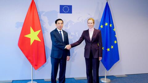Hợp tác quốc phòng Việt Nam - EU ngày càng mở rộng