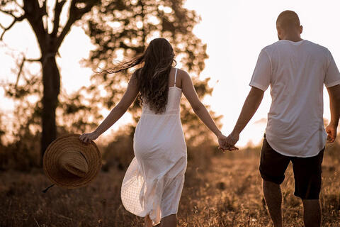 <a href="/ngam" title="Ngẫm" rel="dofollow">Ngẫm</a>