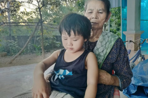 <a href="/ngam" title="Ngẫm" rel="dofollow">Ngẫm</a>