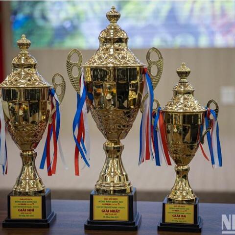 <a href="/the-thao" title="Thể thao" rel="dofollow">Thể thao</a>
