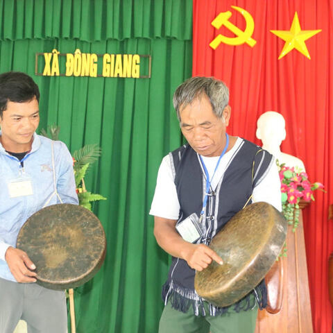 <a href="/khoi-nghiep" title="Khởi nghiệp" rel="dofollow">Khởi nghiệp</a>