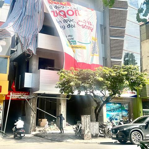 <a href="/tin-tong-hop" title="Tin tổng hợp" rel="dofollow">Tin tổng hợp</a>