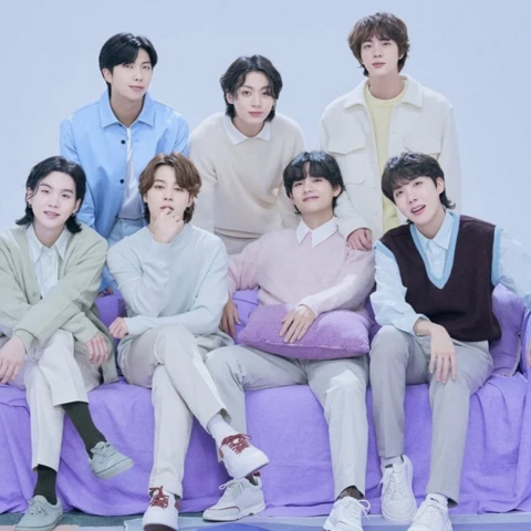 <a href="/gioi-tre" title="Giới trẻ" rel="dofollow">Giới trẻ</a>