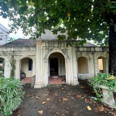 <a href="/kham-pha" title="Khám phá" rel="dofollow">Khám phá</a>