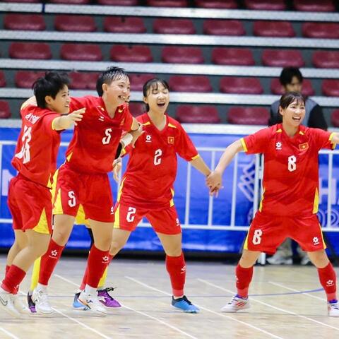 <a href="/the-thao" title="Thể thao" rel="dofollow">Thể thao</a>