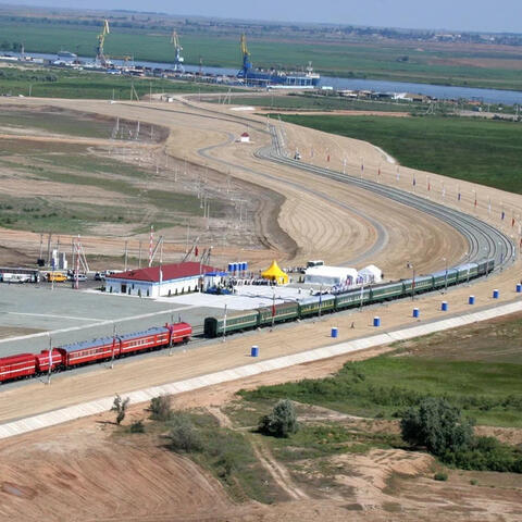 <a href="/kinh-te-247" title="Kinh tế 247" rel="dofollow">Kinh tế 247</a>