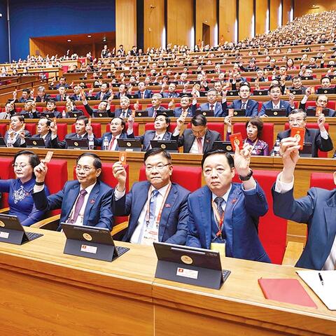 <a href="/tin-tong-hop" title="Tin tổng hợp" rel="dofollow">Tin tổng hợp</a>