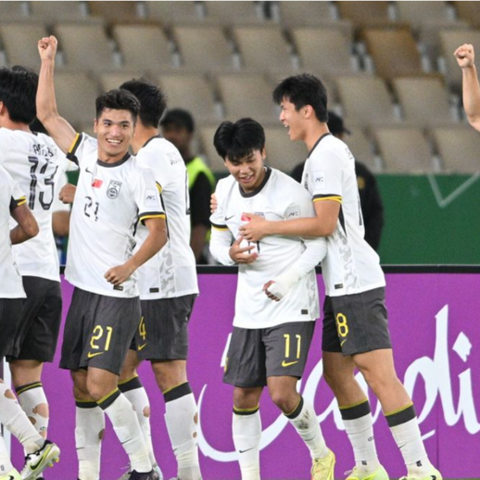 <a href="/the-thao" title="Thể thao" rel="dofollow">Thể thao</a>