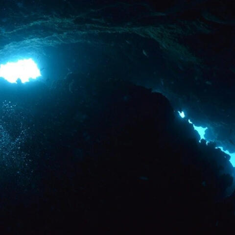 <a href="/kham-pha" title="Khám phá" rel="dofollow">Khám phá</a>