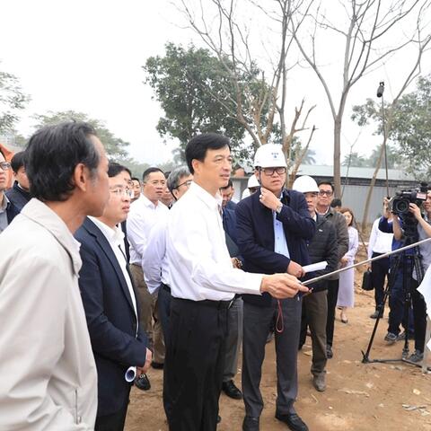 <a href="/tin-tong-hop" title="Tin tổng hợp" rel="dofollow">Tin tổng hợp</a>