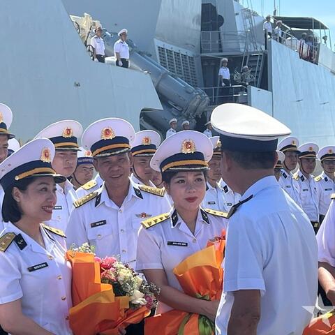 <a href="/tin-tong-hop" title="Tin tổng hợp" rel="dofollow">Tin tổng hợp</a>