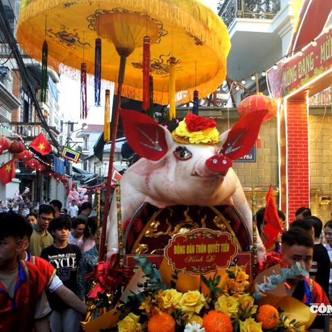 <a href="/kham-pha" title="Khám phá" rel="dofollow">Khám phá</a>