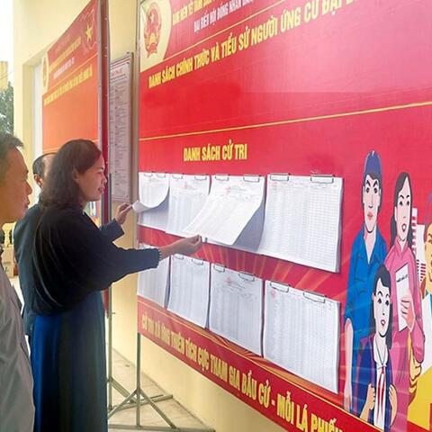 <a href="/tin-tong-hop" title="Tin tổng hợp" rel="dofollow">Tin tổng hợp</a>