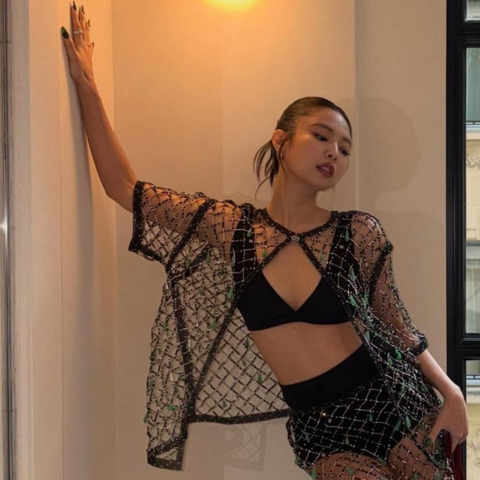 <a href="/gioi-tre" title="Giới trẻ" rel="dofollow">Giới trẻ</a>