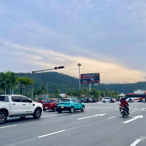 <a href="/tin-tong-hop" title="Tin tổng hợp" rel="dofollow">Tin tổng hợp</a>