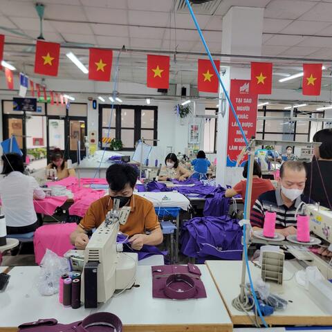 <a href="/khoi-nghiep" title="Khởi nghiệp" rel="dofollow">Khởi nghiệp</a>