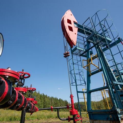 <a href="/kinh-te-247" title="Kinh tế 247" rel="dofollow">Kinh tế 247</a>