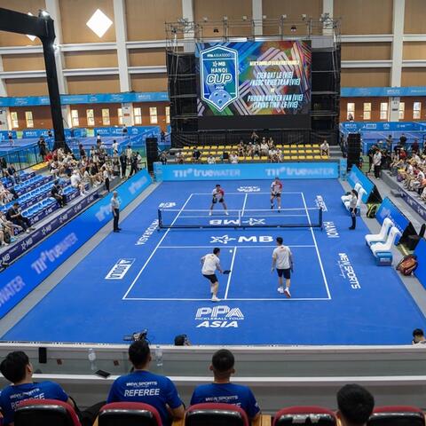 <a href="/the-thao" title="Thể thao" rel="dofollow">Thể thao</a>