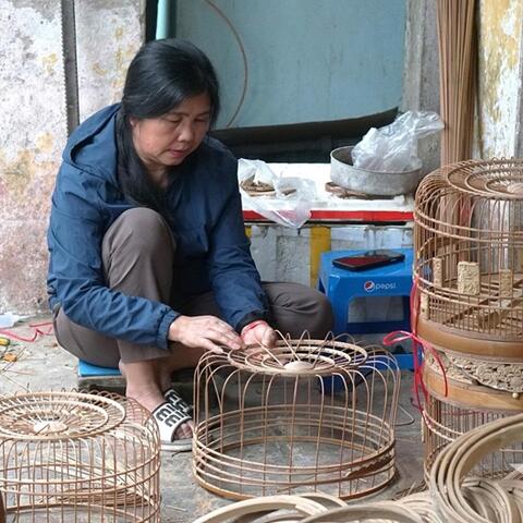 <a href="/kham-pha" title="Khám phá" rel="dofollow">Khám phá</a>