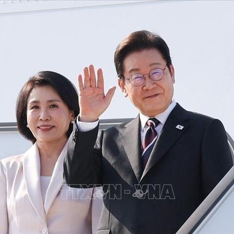 <a href="/tin-tong-hop" title="Tin tổng hợp" rel="dofollow">Tin tổng hợp</a>